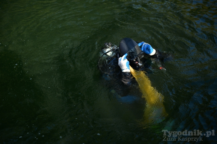 Pod wodą jeziora w Cekcynie - ZDJĘCIA i FILM