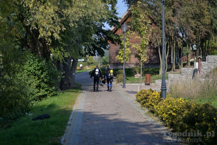 Pod wodą jeziora w Cekcynie - ZDJĘCIA i FILM