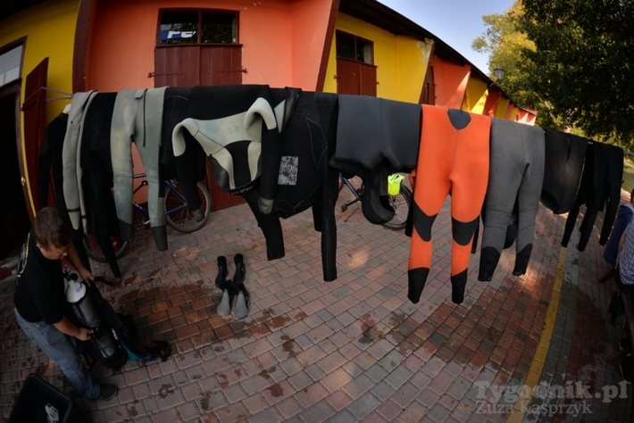 Pod wodą jeziora w Cekcynie - ZDJĘCIA i FILM