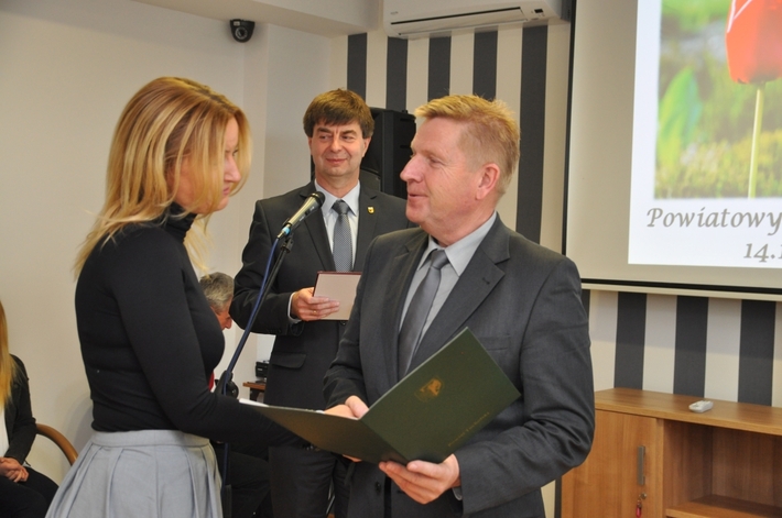 Powiat tucholski: Nauczyciele świętowali Dzień Edukacji Narodowej - ZDJĘCIA