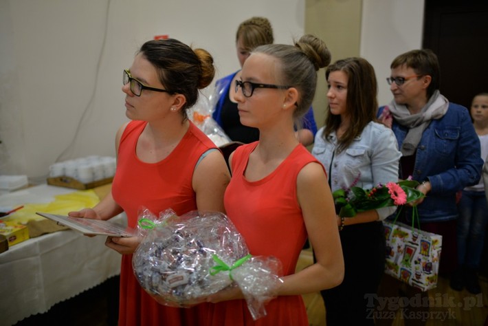 Pierwsze urodziny bysławskich mażoretek - ZDJĘCIA I FILM