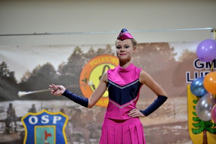 Pierwsze urodziny bysławskich mażoretek - ZDJĘCIA I FILM