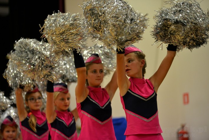Pierwsze urodziny bysławskich mażoretek - ZDJĘCIA I FILM