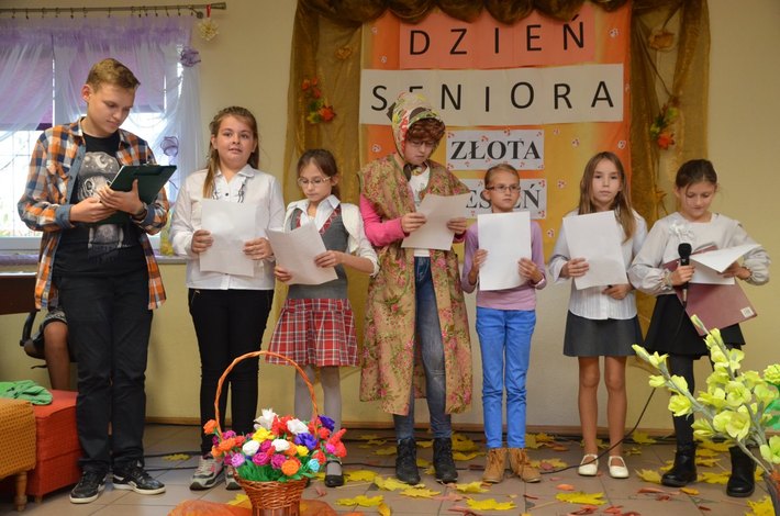 Tuchola: Seniorzy z Białowieży świętowali - ZDJĘCIA