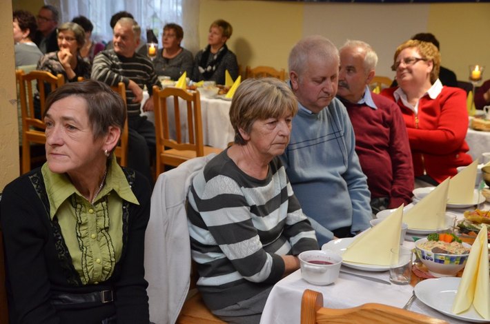 Tuchola: Seniorzy z Białowieży świętowali - ZDJĘCIA