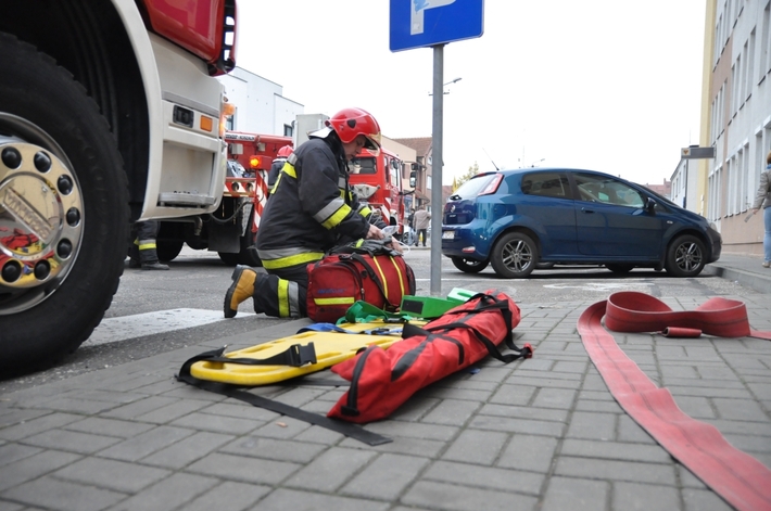 Tuchola: Ewakuacja starostwa - ZDJĘCIA