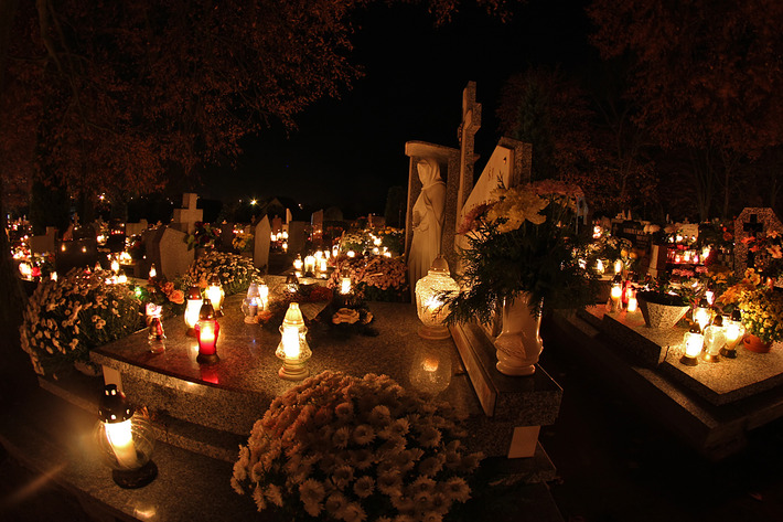 Cmentarze nocą - Tuchola, Rudzki Most, Gostycyn, Jeleńcz - ZDJĘCIA