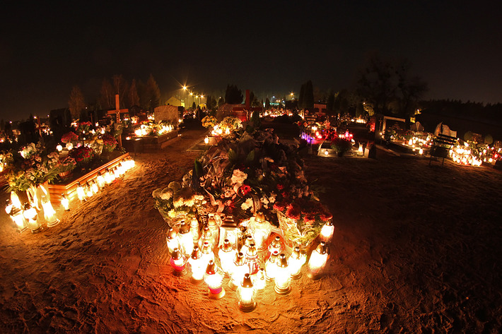 Cmentarze nocą - Tuchola, Rudzki Most, Gostycyn, Jeleńcz - ZDJĘCIA