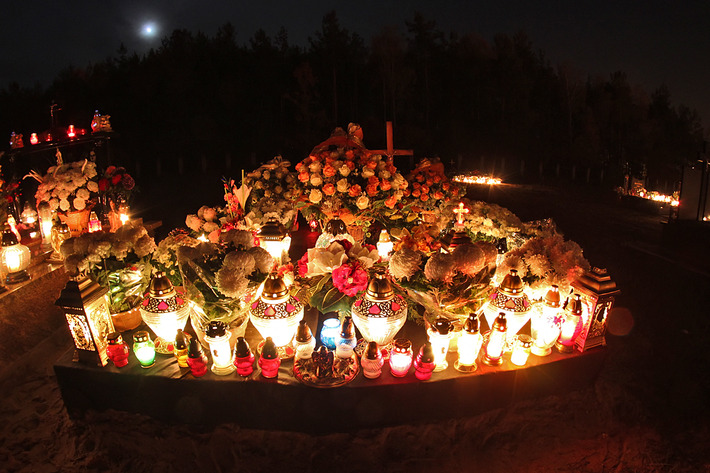 Cmentarze nocą - Tuchola, Rudzki Most, Gostycyn, Jeleńcz - ZDJĘCIA