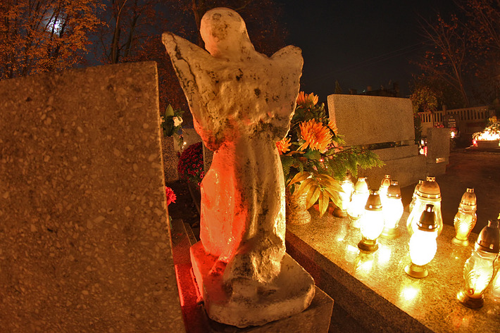 Cmentarze nocą - Tuchola, Rudzki Most, Gostycyn, Jeleńcz - ZDJĘCIA