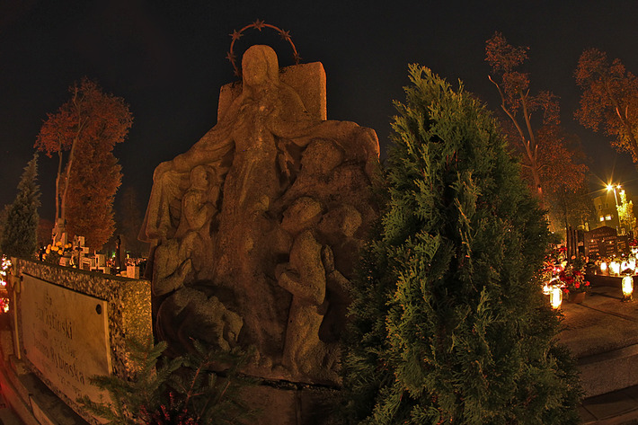 Cmentarze nocą - Tuchola, Rudzki Most, Gostycyn, Jeleńcz - ZDJĘCIA