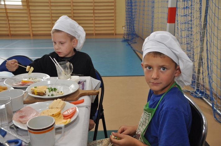 Gmina Kęsowo: w Żalnie bili śniadaniowy rekord - ZDJĘCIA