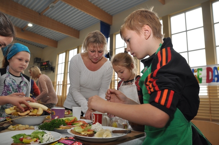 Gmina Kęsowo: w Żalnie bili śniadaniowy rekord - ZDJĘCIA