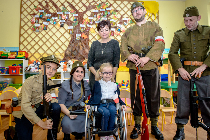 Gmina Cekcyn: Partyzanci w przedszkolu - ZDJĘCIA