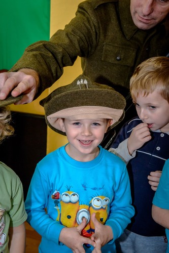 Gmina Cekcyn: Partyzanci w przedszkolu - ZDJĘCIA