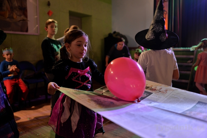 Bal andrzejkowy w Cekcynie - ZDJĘCIA