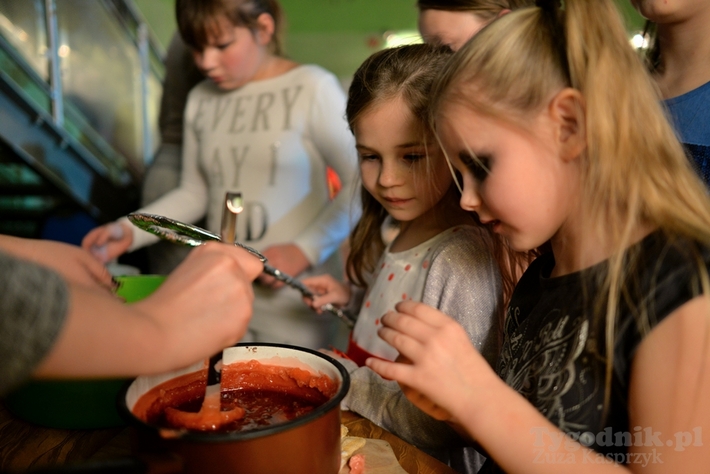 Bal andrzejkowy w Cekcynie - ZDJĘCIA