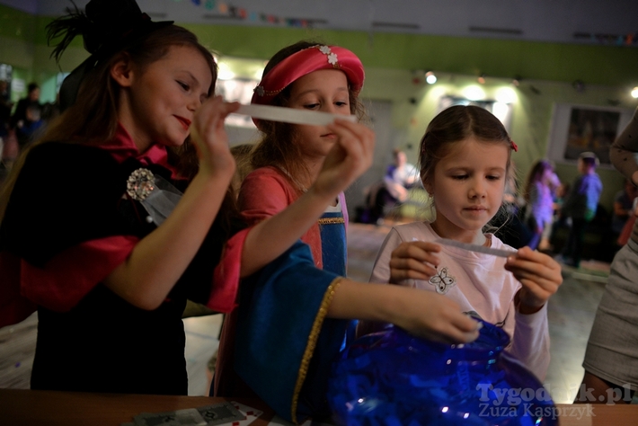 Bal andrzejkowy w Cekcynie - ZDJĘCIA