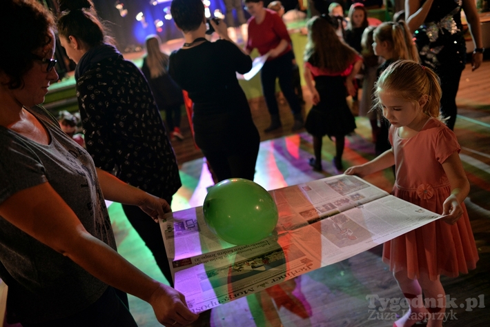 Bal andrzejkowy w Cekcynie - ZDJĘCIA