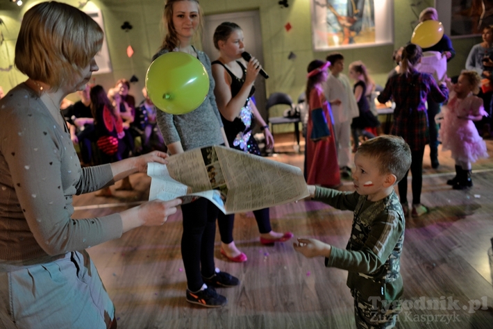Bal andrzejkowy w Cekcynie - ZDJĘCIA
