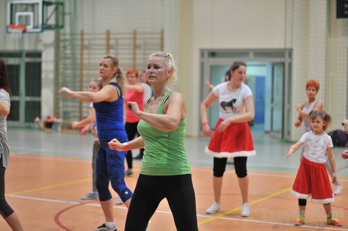 Mikołajkowy maraton Zumby w Cekcynie - ZDJĘCIA