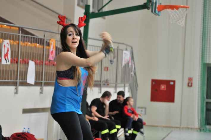 Mikołajkowy maraton Zumby w Cekcynie - ZDJĘCIA