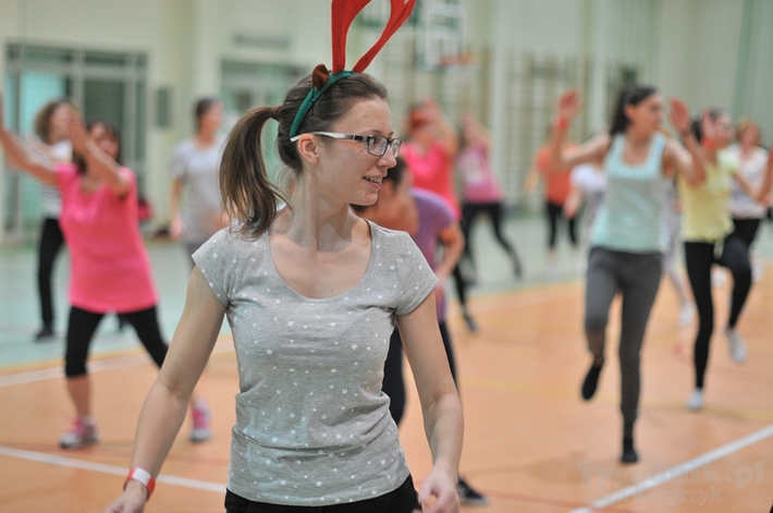 Mikołajkowy maraton Zumby w Cekcynie - ZDJĘCIA