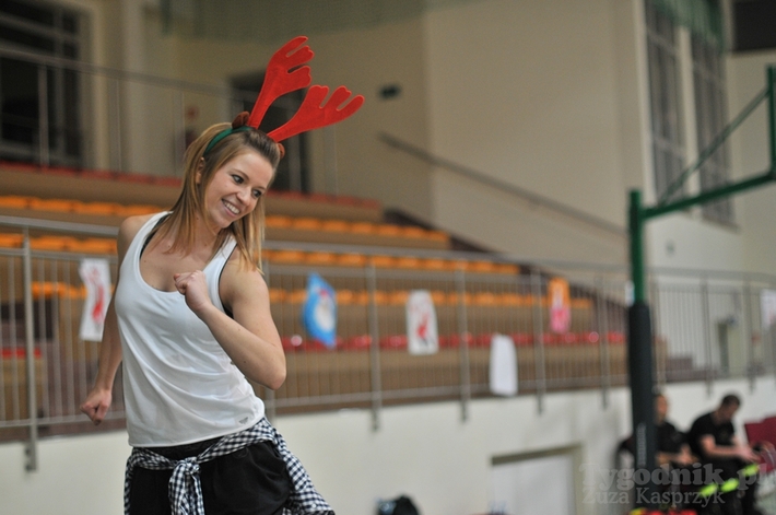 Mikołajkowy maraton Zumby w Cekcynie - ZDJĘCIA