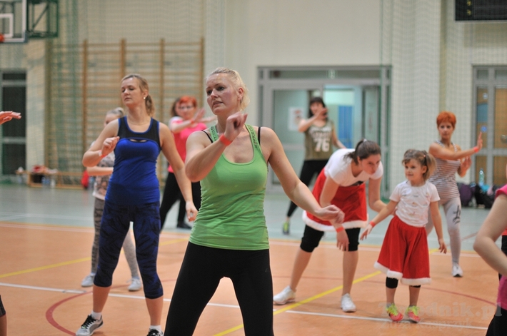 Mikołajkowy maraton Zumby w Cekcynie - ZDJĘCIA
