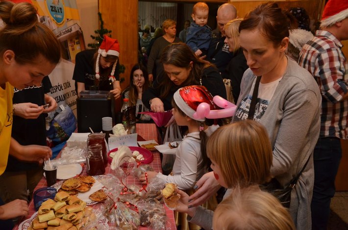 Tuchola: Kramik z Mikołajem - ZDJĘCIA