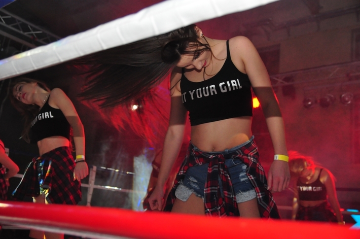 Dziewczęta z Insomni, fakir i nie tylko! Gala boksu w Tucholi - ZDJĘCIA 2