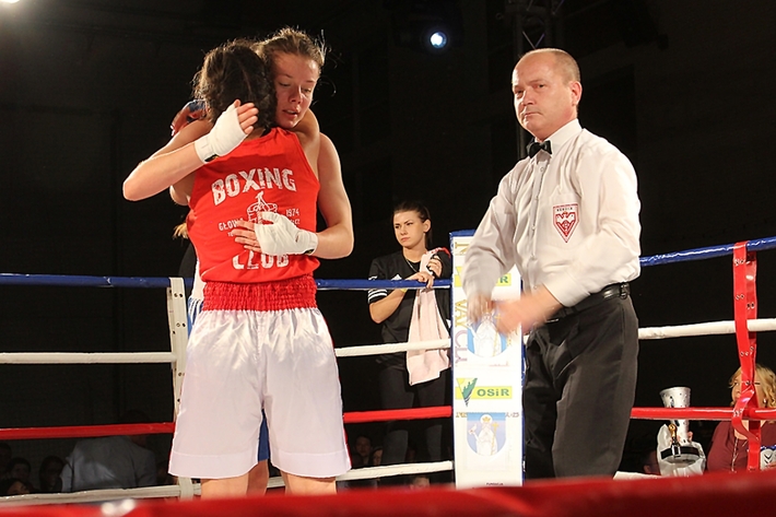 Dziewczęta z Insomni, fakir i nie tylko! Gala boksu w Tucholi - ZDJĘCIA 2