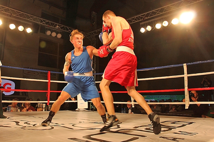 Dziewczęta z Insomni, fakir i nie tylko! Gala boksu w Tucholi - ZDJĘCIA 2