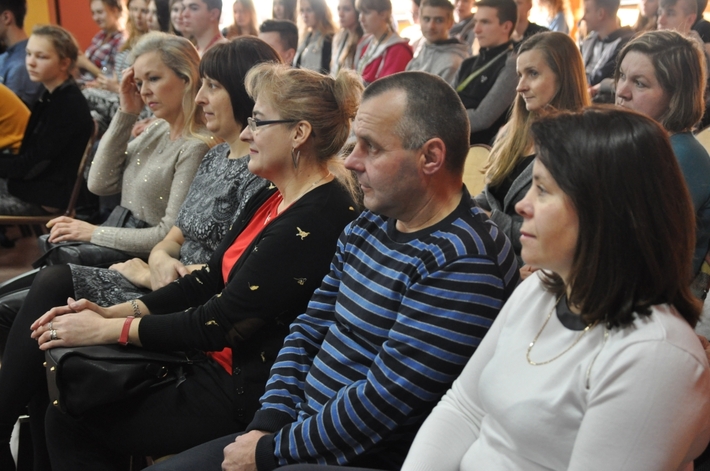 Uczniowie Nowodworka byli w europarlamencie - ZDJĘCIA I FILM