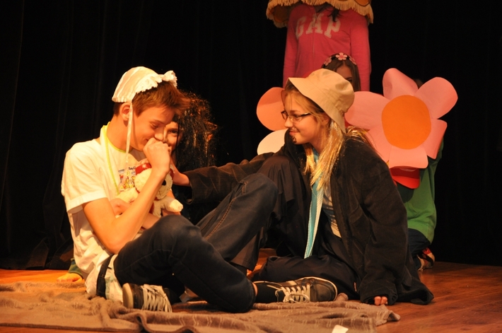 Dzień postaci z bajek śliwickiego gimnazjum - ZDJĘCIA