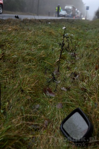 AKTUALIZACJA - Śmiertelny wypadek na drodze Tuchola-Bysław - ZDJĘCIA