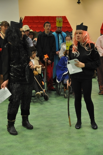 Tuchola: Gwiazdor odwiedził niepełnosprawnych - ZDJĘCIA