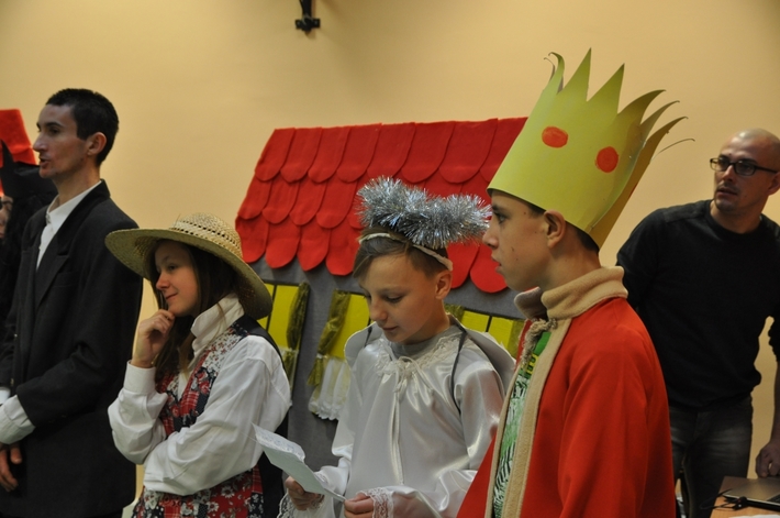 Tuchola: Gwiazdor odwiedził niepełnosprawnych - ZDJĘCIA