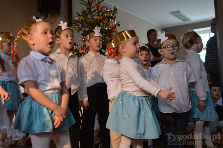 Gmina Lubiewo: Do Klonowa z prezentami przyszedł wójt - ZDJĘCIA