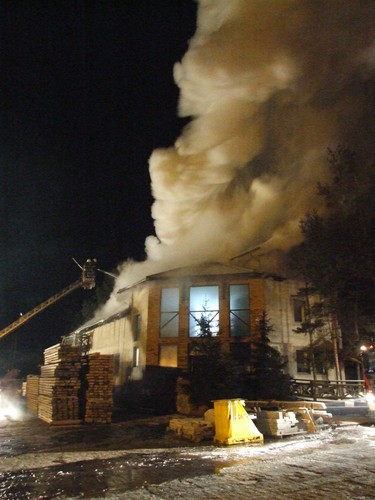 Gmina Tuchola: Pożar w tartaku w Legbądzie - ZDJĘCIA