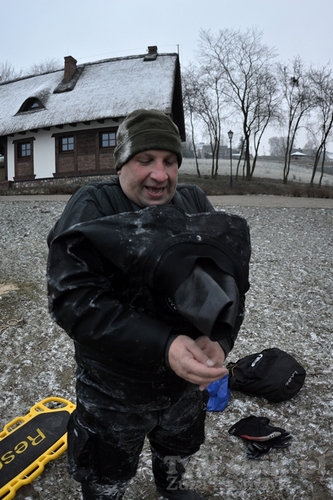 Cekcyn: Ćwiczenia z ratownictwa lodowego - FILM i ZDJĘCIA