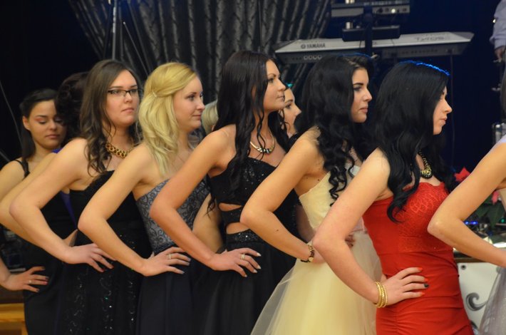 Tuchola: Studniówka ZSLiA i TSR - ZDJĘCIA cz. 1