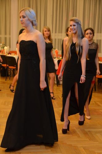 Tuchola: Studniówka ZSLiA i TSR - ZDJĘCIA cz. 1