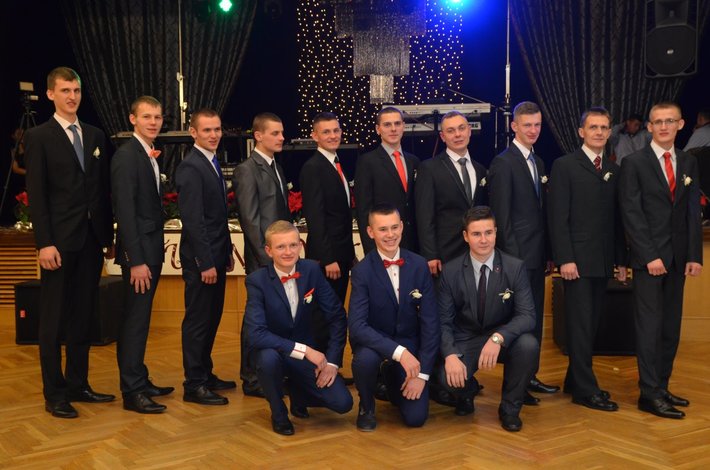 Tuchola: Studniówka ZSLiA i TSR - ZDJĘCIA cz. 1