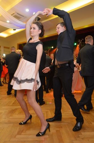 Tuchola: Studniówka ZSLiA i TSR - ZDJĘCIA cz. 2