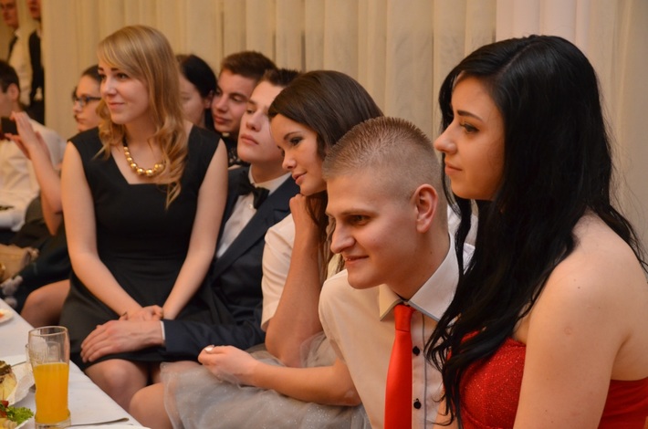 Tuchola: Studniówka ZSLiA i TSR - ZDJĘCIA cz. 2