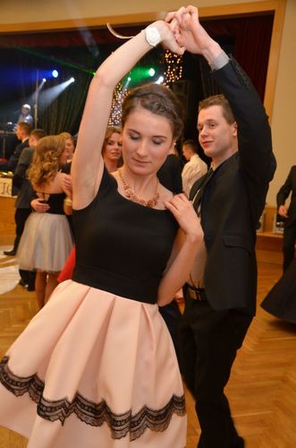 Tuchola: Studniówka ZSLiA i TSR - ZDJĘCIA cz. 2