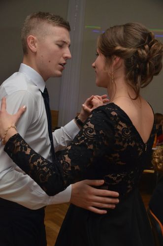 Tuchola: Studniówka ZSLiA i TSR - ZDJĘCIA cz. 2