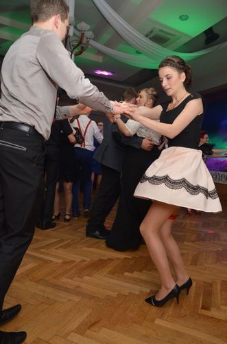 Tuchola: Studniówka ZSLiA i TSR - ZDJĘCIA cz. 2