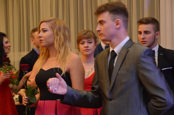 Tuchola: Studniówka w ZSLiT - ZDJĘCIA cz. 1